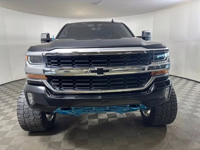 2018 Black Chevrolet Silverado 1500 LT 4X4 Truck