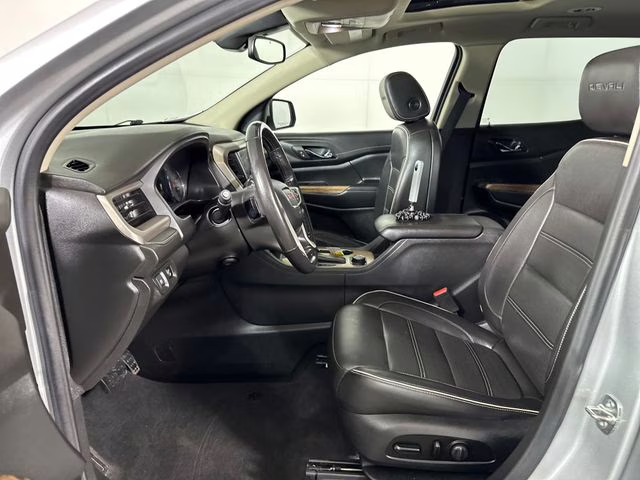 2019 Quicksilver Metallic GMC Acadia Denali AWD SUV