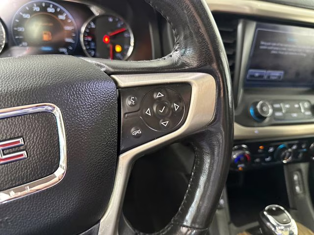 2019 Quicksilver Metallic GMC Acadia Denali AWD SUV