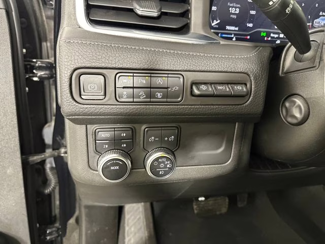 2022 Onyx Black GMC Yukon Denali 4X4 SUV