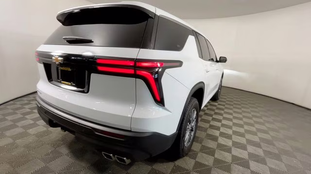 2024 Summit White Chevrolet Traverse LS FWD SUV