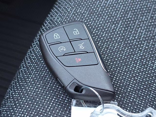 2026 Mosaic Black Metallic Chevrolet Traverse LT FWD SUV