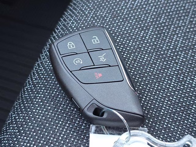 2026 Mosaic Black Metallic Chevrolet Traverse LT FWD SUV