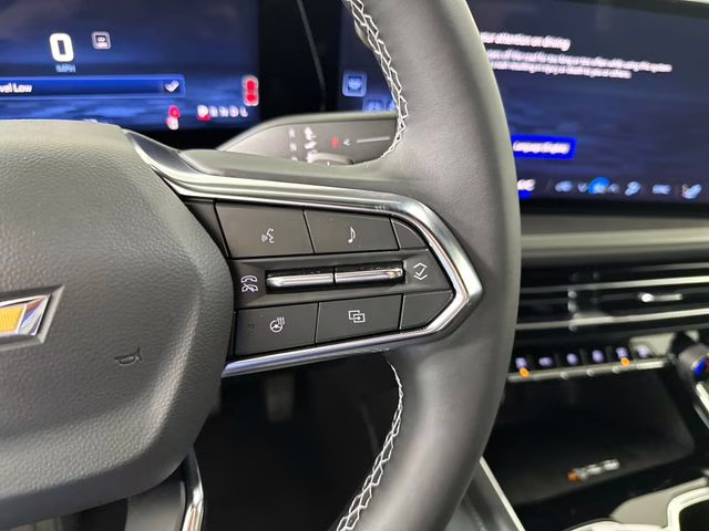 2025 Lakeshore Blue Metallic Chevrolet Traverse LT FWD SUV