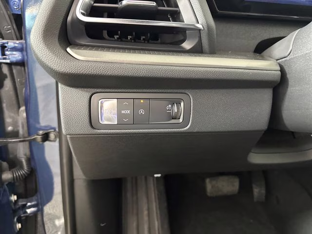 2025 Lakeshore Blue Metallic Chevrolet Traverse LT FWD SUV