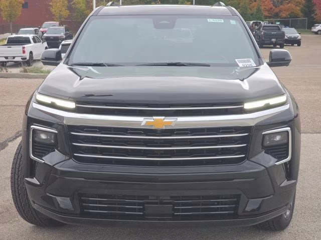 2026 Mosaic Black Metallic Chevrolet Traverse High Country FWD SUV