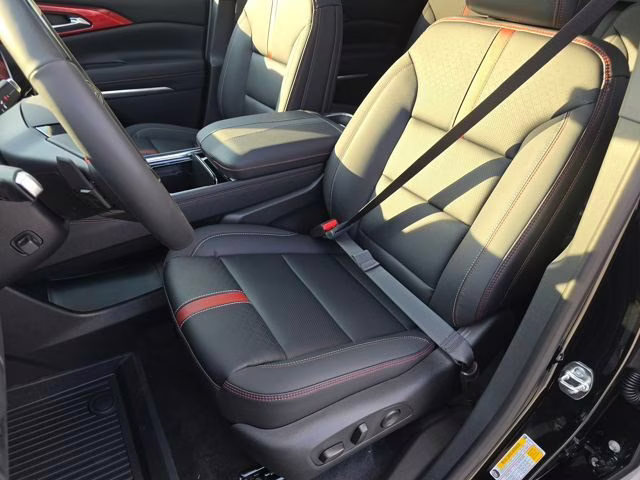 2026 Mosaic Black Metallic Chevrolet Traverse RS FWD SUV