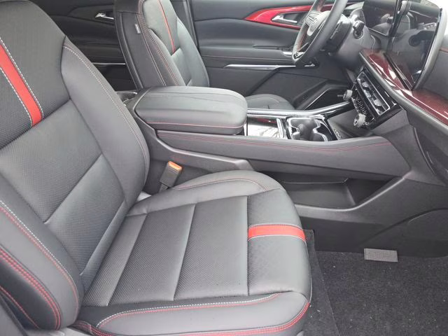 2026 Mosaic Black Metallic Chevrolet Traverse RS FWD SUV