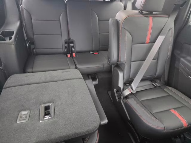 2026 Mosaic Black Metallic Chevrolet Traverse RS FWD SUV