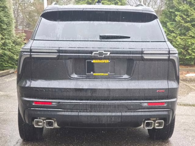 2026 Mosaic Black Metallic Chevrolet Traverse RS FWD SUV