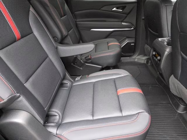 2026 Mosaic Black Metallic Chevrolet Traverse RS FWD SUV