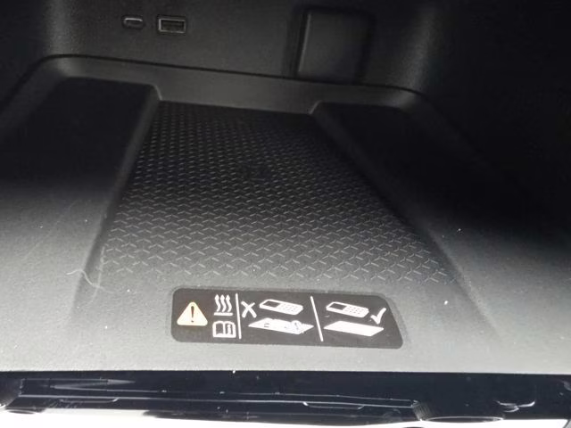 2026 Mosaic Black Metallic Chevrolet Traverse RS FWD SUV