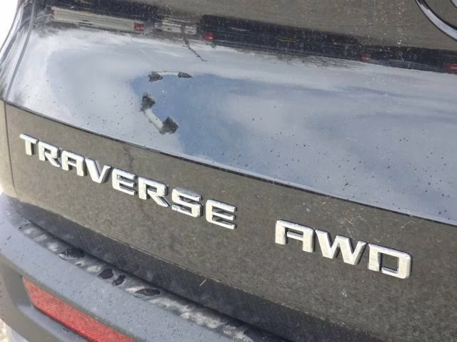2026 Mosaic Black Metallic Chevrolet Traverse LT AWD SUV