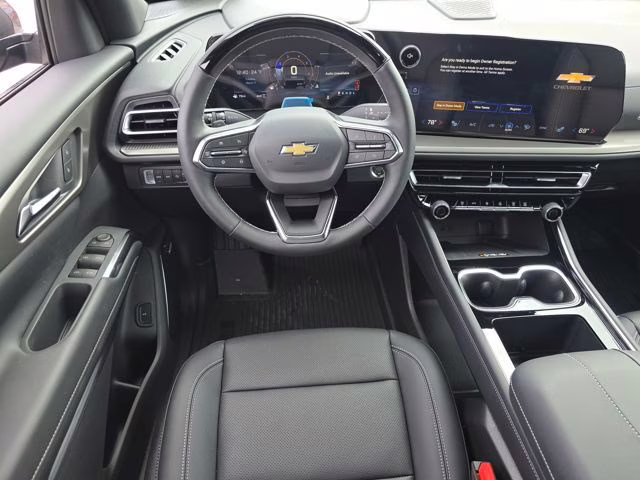 2026 Mosaic Black Metallic Chevrolet Traverse LT AWD SUV