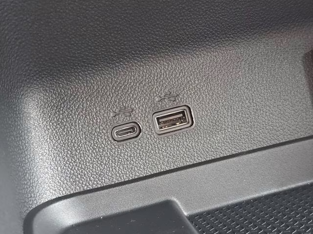 2026 Mosaic Black Metallic Chevrolet Traverse LT AWD SUV