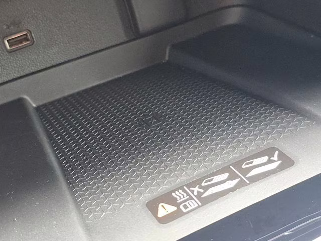 2026 Mosaic Black Metallic Chevrolet Traverse LT AWD SUV