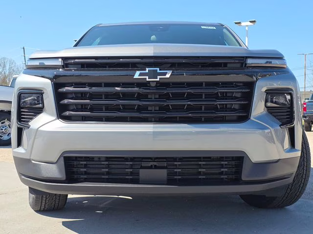 2026 Sterling Gray Metallic Chevrolet Traverse LT AWD SUV