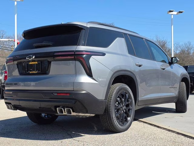 2026 Sterling Gray Metallic Chevrolet Traverse LT AWD SUV