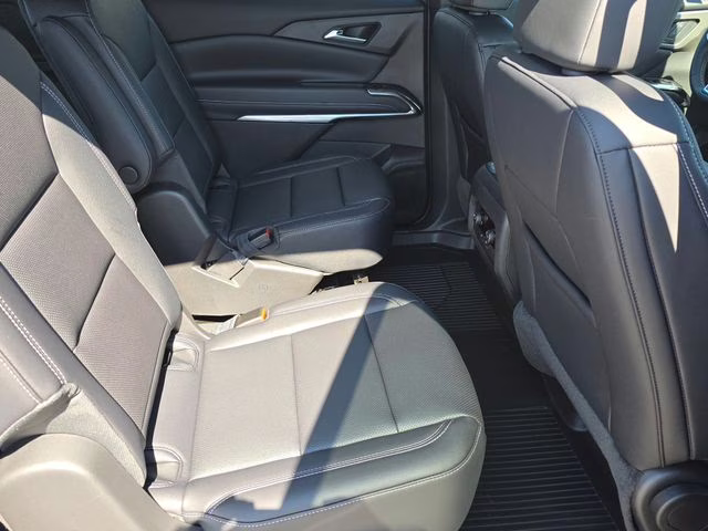 2026 Sterling Gray Metallic Chevrolet Traverse LT AWD SUV