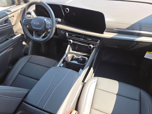 2026 Sterling Gray Metallic Chevrolet Traverse LT AWD SUV