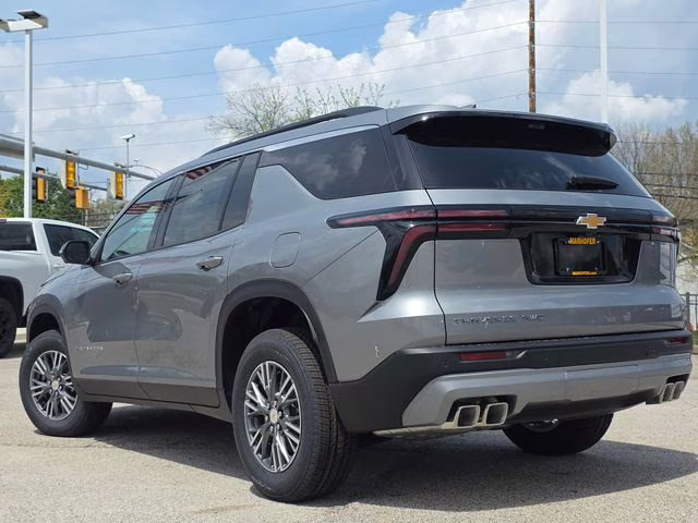 2026 Sterling Gray Metallic Chevrolet Traverse LT AWD SUV