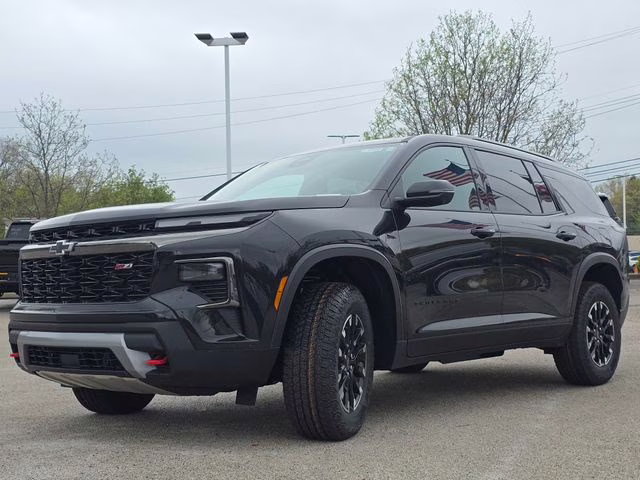 2026 Mosaic Black Metallic Chevrolet Traverse Z71 AWD SUV