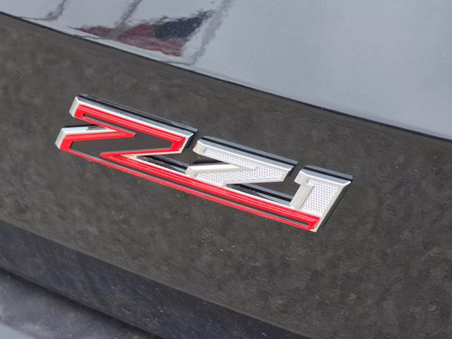 2026 Mosaic Black Metallic Chevrolet Traverse Z71 AWD SUV