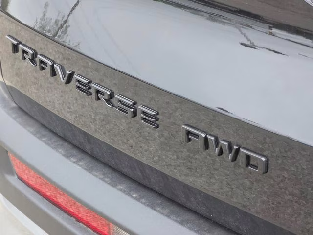 2026 Mosaic Black Metallic Chevrolet Traverse Z71 AWD SUV
