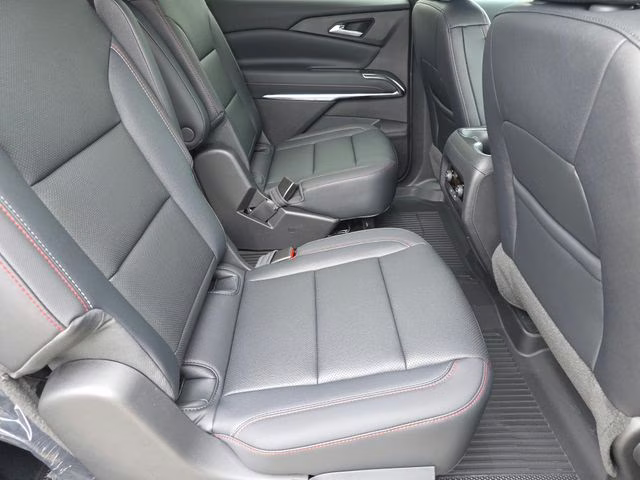 2026 Mosaic Black Metallic Chevrolet Traverse Z71 AWD SUV