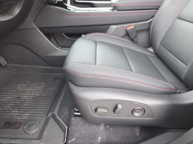 2026 Mosaic Black Metallic Chevrolet Traverse Z71 AWD SUV
