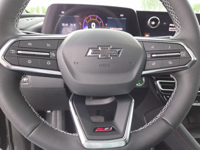 2026 Mosaic Black Metallic Chevrolet Traverse Z71 AWD SUV
