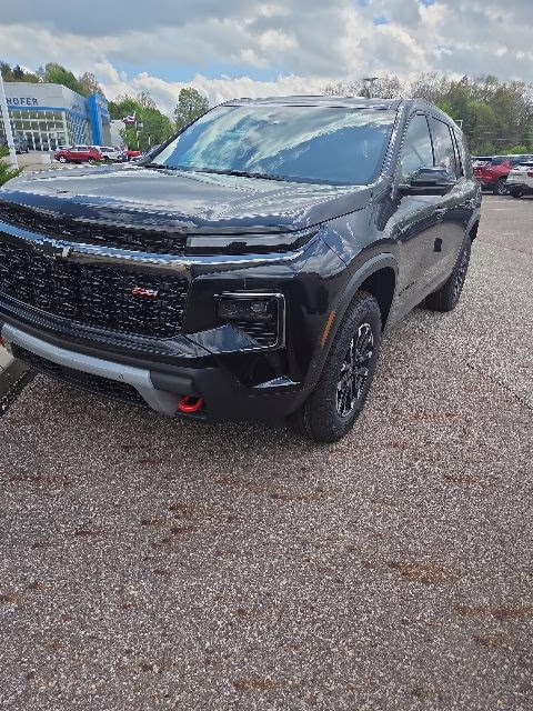 2026 Mosaic Black Metallic Chevrolet Traverse Z71 AWD SUV