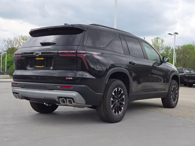 2026 Mosaic Black Metallic Chevrolet Traverse Z71 AWD SUV