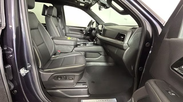 2026 Dark Ash Metallic Chevrolet Suburban Premier 4X4 SUV