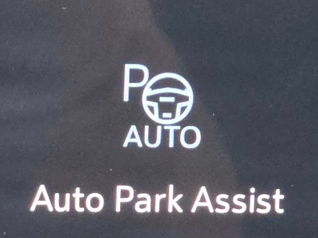 2026 Polar White Tricoat Chevrolet Suburban Premier 4X4 SUV