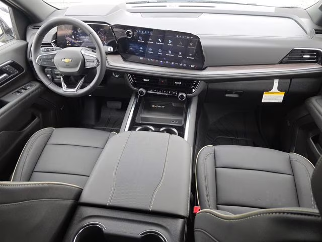 2026 Polar White Tricoat Chevrolet Suburban Premier 4X4 SUV