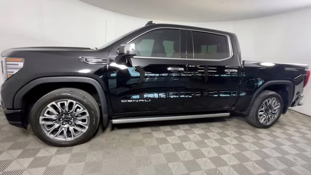 2024 Onyx Black GMC Sierra 1500 Denali Ultimate 4X4 Truck