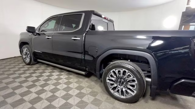 2024 Onyx Black GMC Sierra 1500 Denali Ultimate 4X4 Truck