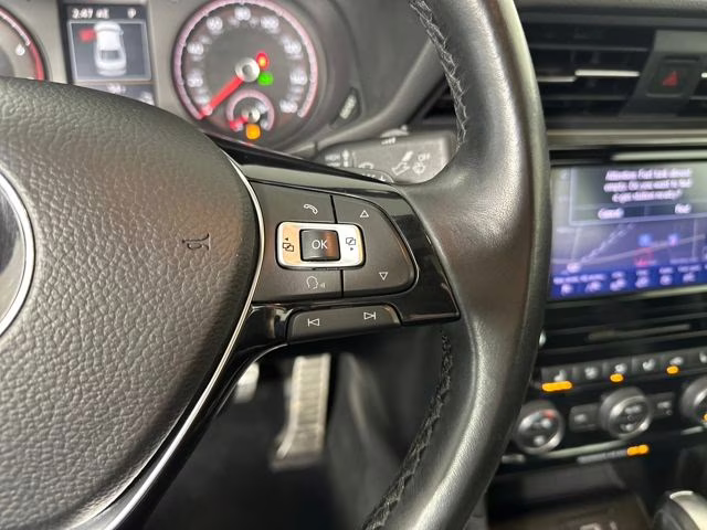 2021 Deep Black Volkswagen Passat 2.0T R-Line FWD Sedan