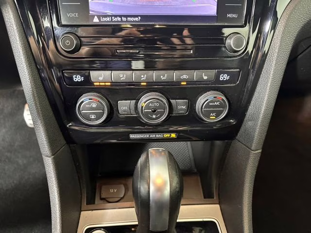 2021 Deep Black Volkswagen Passat 2.0T R-Line FWD Sedan