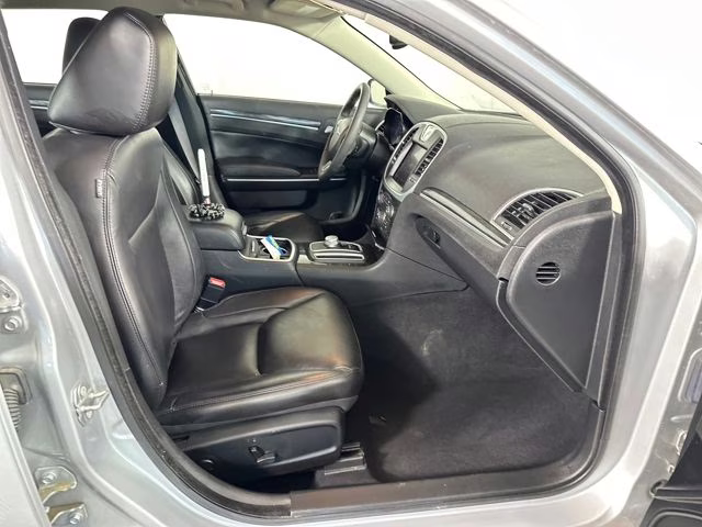 2022 Silver Mist Clearcoat Chrysler 300 Touring AWD Sedan