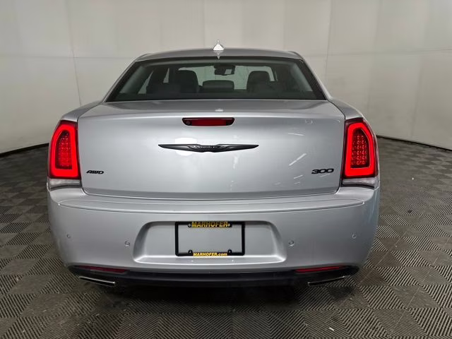 2022 Silver Mist Clearcoat Chrysler 300 Touring AWD Sedan