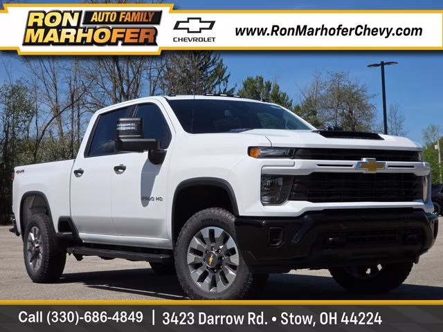 2026 Summit White Chevrolet Silverado 2500HD Custom 4X4 Truck