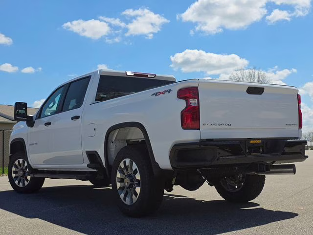 2026 Summit White Chevrolet Silverado 2500HD Custom 4X4 Truck