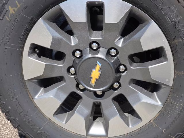 2026 Summit White Chevrolet Silverado 2500HD Custom 4X4 Truck