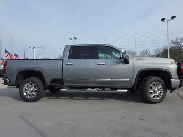 2026 Sterling Gray Metallic Chevrolet Silverado 2500HD High Country 4X4 Truck