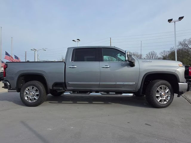 2026 Sterling Gray Metallic Chevrolet Silverado 2500HD High Country 4X4 Truck