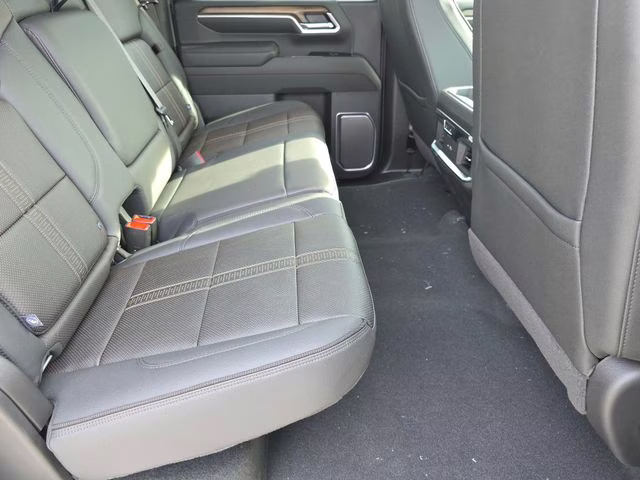 2026 Sterling Gray Metallic Chevrolet Silverado 2500HD High Country 4X4 Truck
