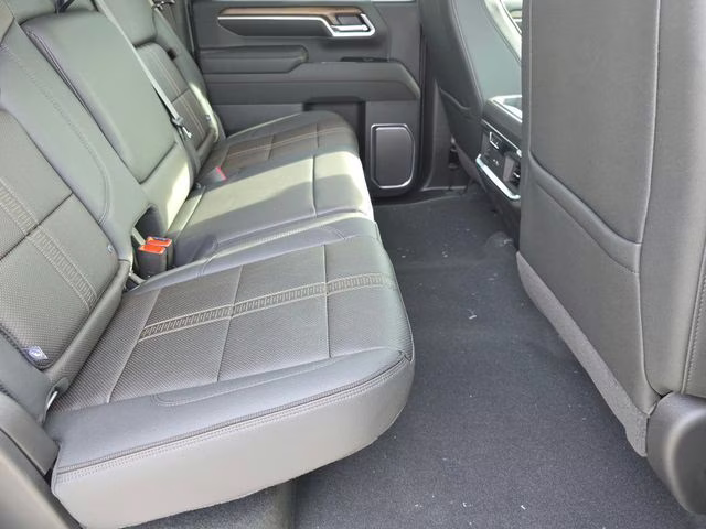 2026 Sterling Gray Metallic Chevrolet Silverado 2500HD High Country 4X4 Truck
