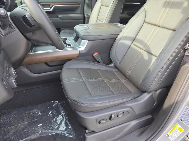 2026 Sterling Gray Metallic Chevrolet Silverado 2500HD High Country 4X4 Truck